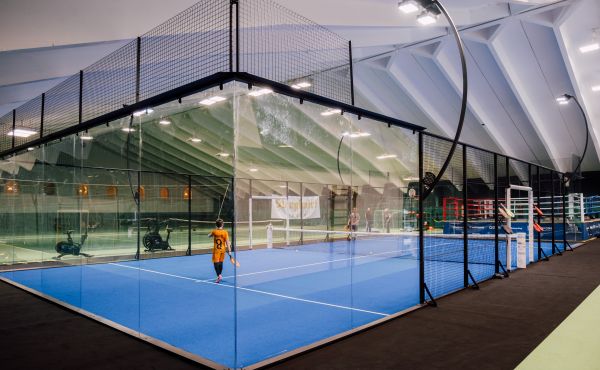 Padel Tennis im Urlaub in Tirol entdecken