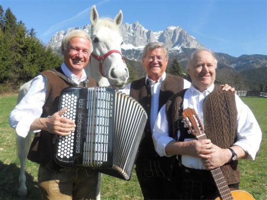 3.4.2011 Stanglwirtsbuam mit Lipizzaner