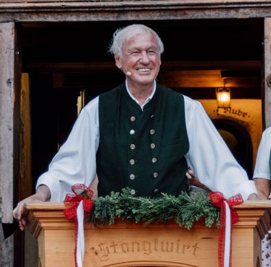 Balthasar Hauser welcomed his guests – down-to-earth and full of humour, just as his family, friends and colleagues have known him for many years.
