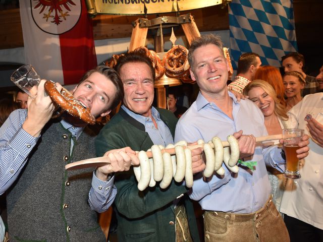 Arnold Schwarzenegger mit Sohn Patrick und Neffen Patrick