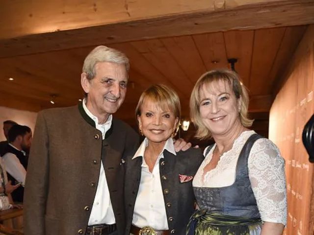 Dieter Hermann und Uschi Glas mit Trixi Moser