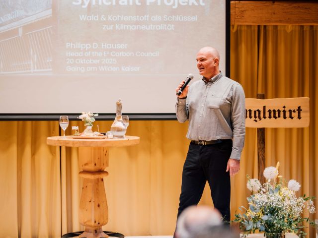 Economist, Philipp Hauser