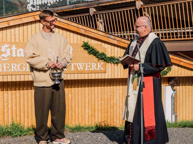 Joko Winterscheidt and Canon Dr Josef J. Pletzer