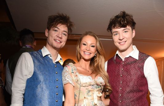 "Die Lochis" mit Jana Julie Kilka